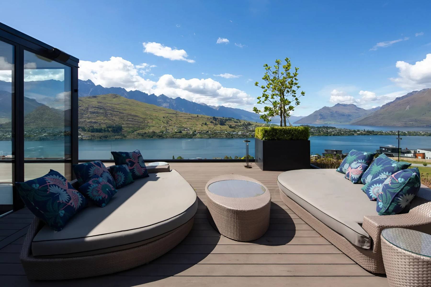 Villa 6135 in New Zealand Main Image